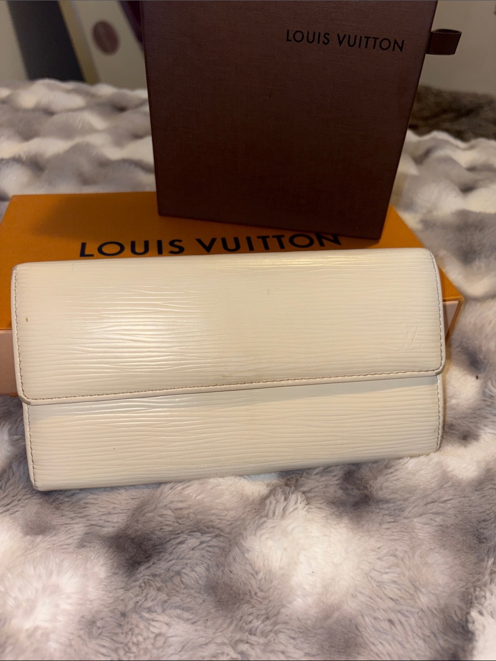 Louis Vuitton Cream Epi Leather Fold-Over Wallet